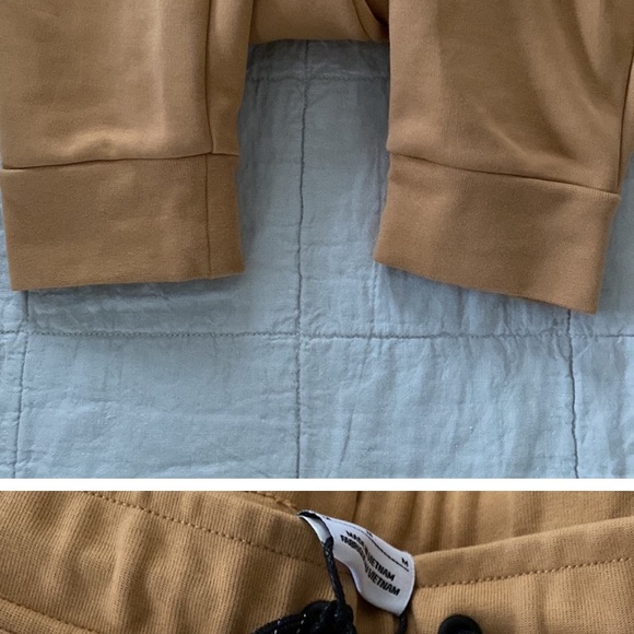 Nike Tech Joggers - Picture 5 of 6